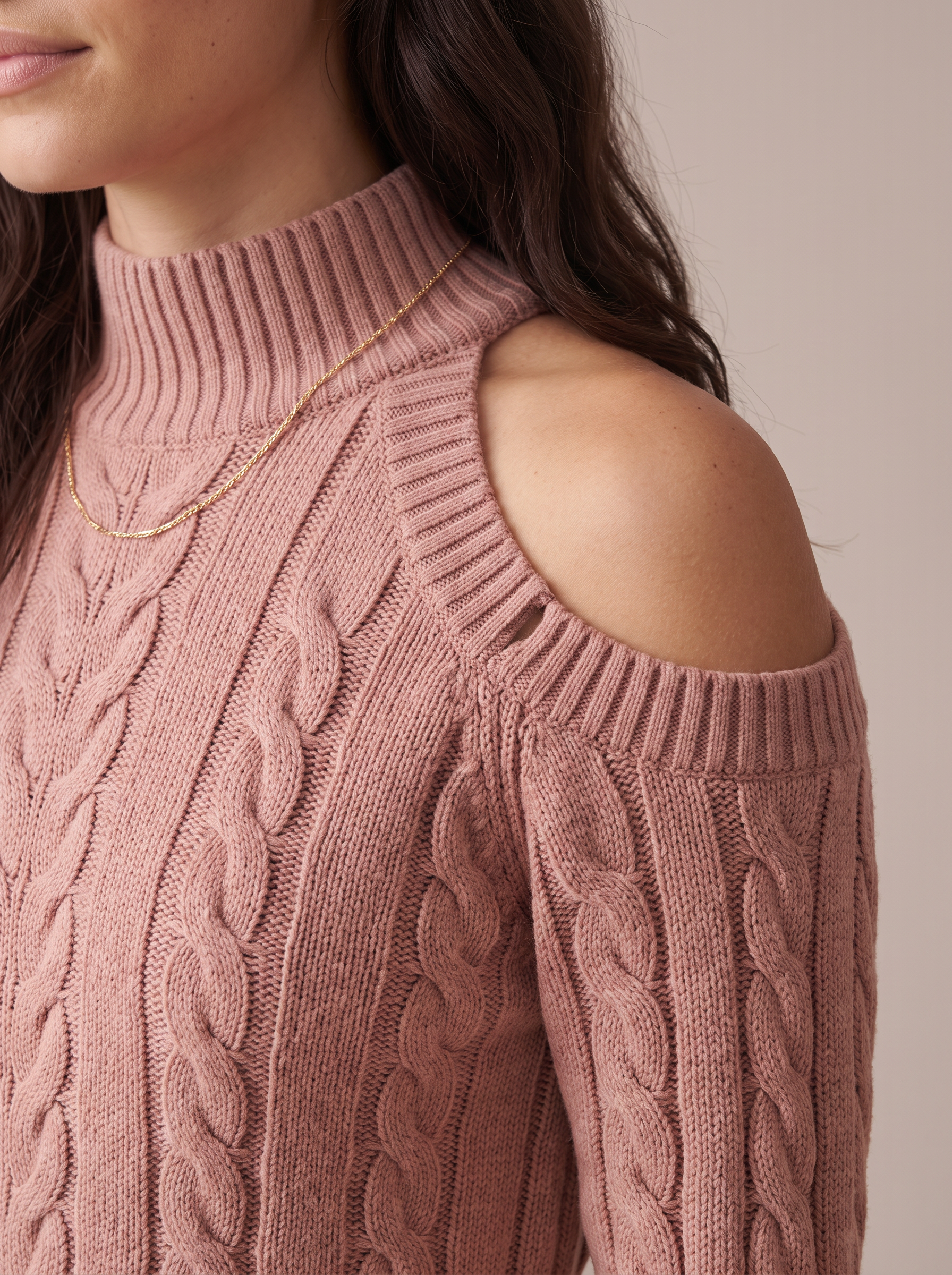 IBIANCO Elena mock neck collar and cold-shoulder cutout detail